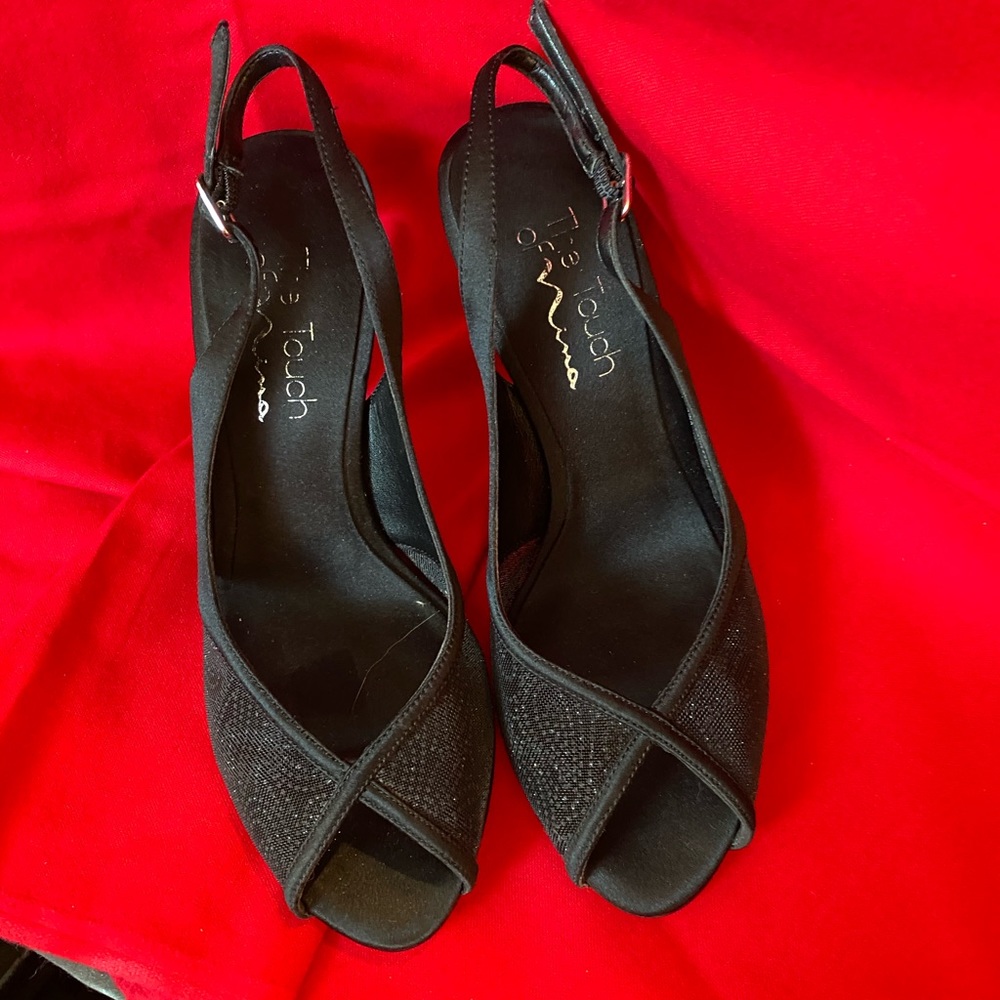 A Touch of Nina Playa High Heel Size 6